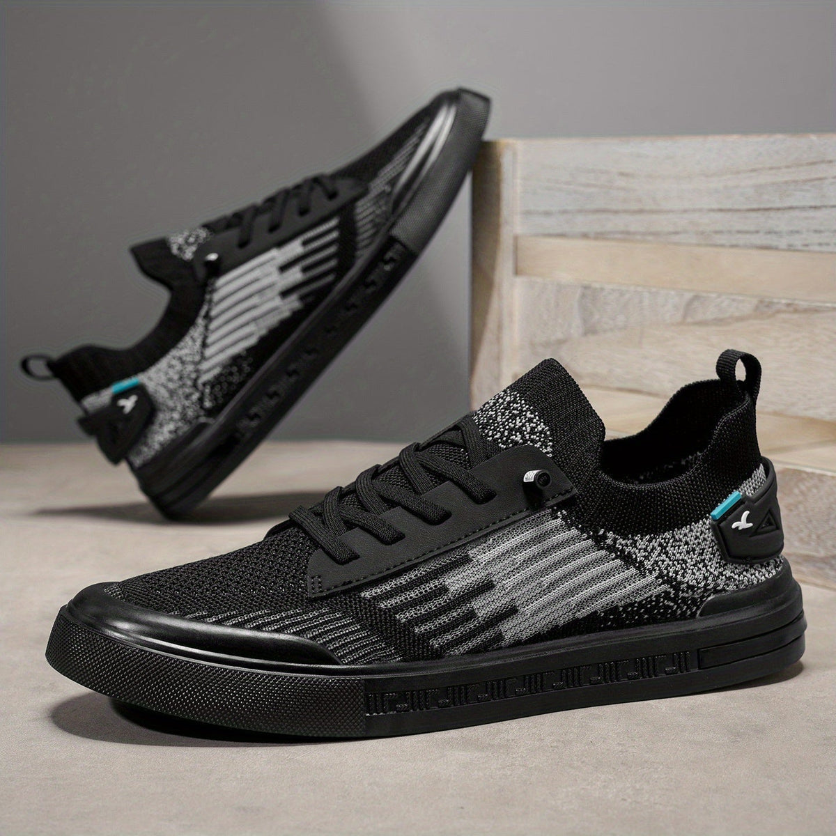CHARLOTTE CANADA | MODERN MESH SNEAKERS