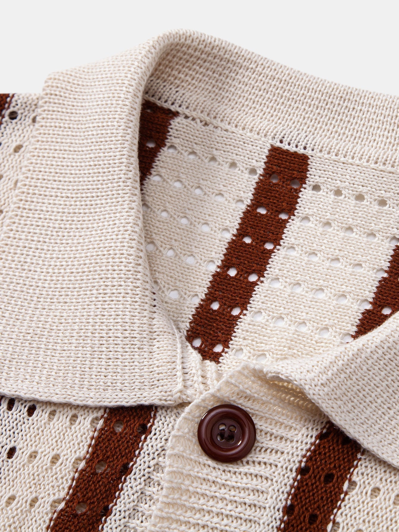 STRIPED SHIRT WITH KNITTED EYELETS & STRAIGHT-LEG LINEN PANTS