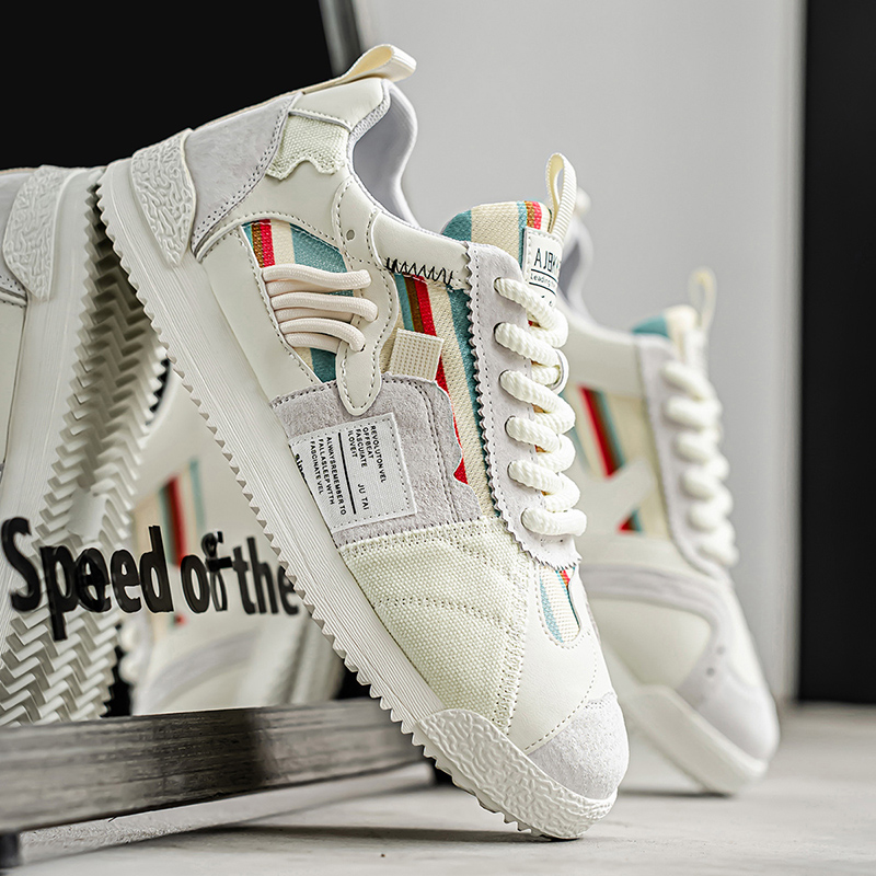 CHARLOTTE CANADA | RETRO SNEAKERS