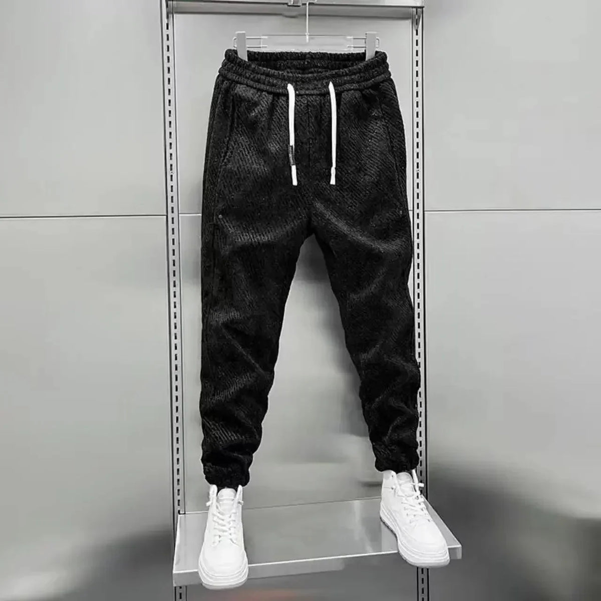 CHARLOTTE CANADA | CLASSIC SLIM FIT JOGGER PANTS