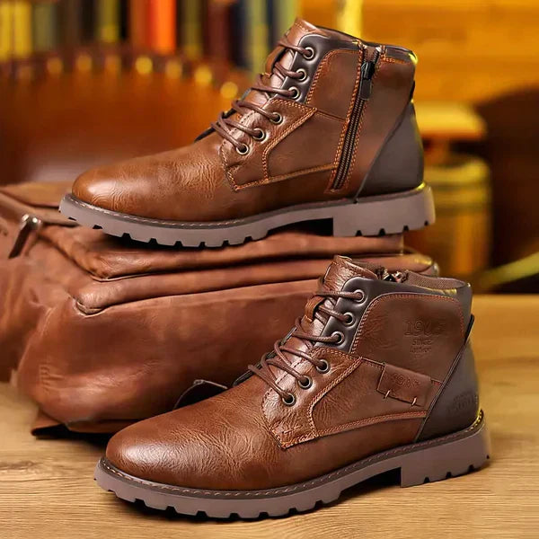 LAURENT MONACO | BOTTES RÉSISTANTES AVEC LACETS