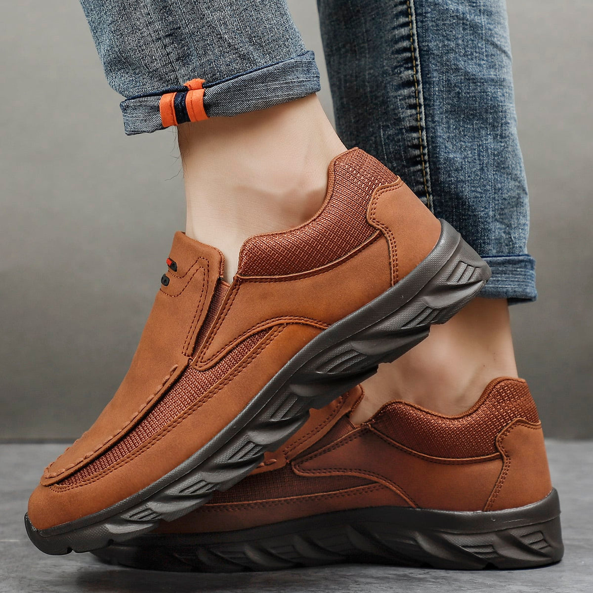 CHARLOTTE CANADA | MEN'S RELAXED SLIP-ON